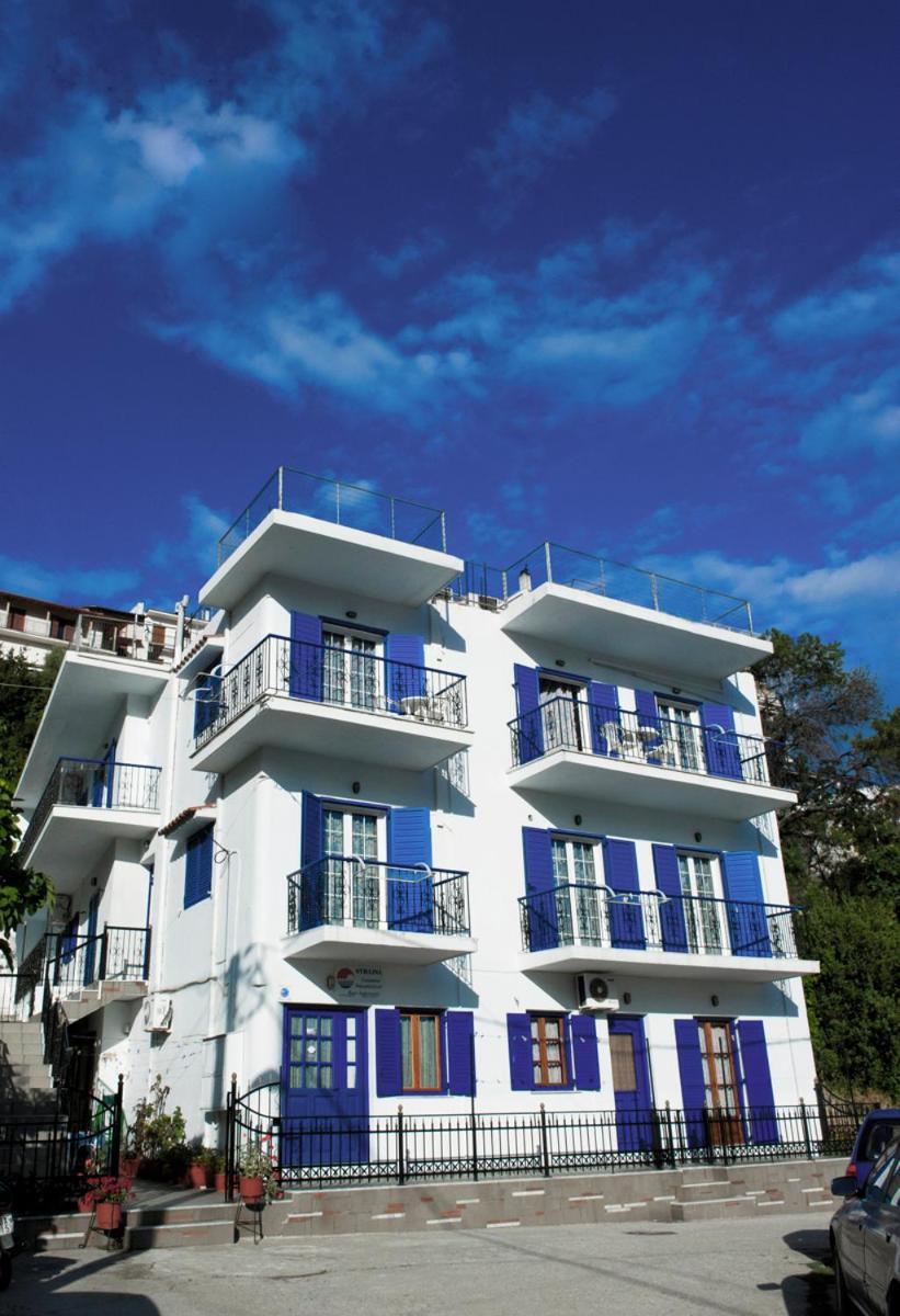 Syraina Apartments สเกียธอสทาวน์ ภายนอก รูปภาพ