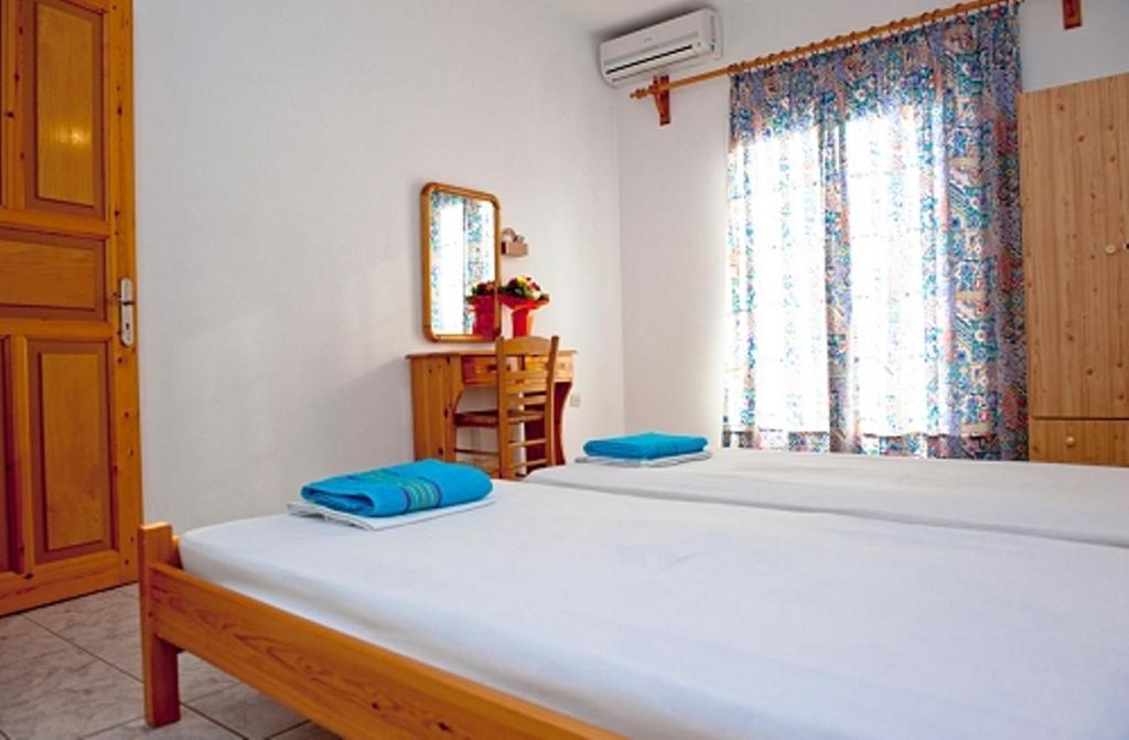Syraina Apartments สเกียธอสทาวน์ ห้อง รูปภาพ